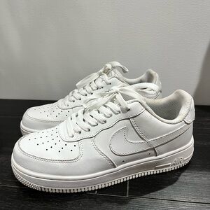 Nike Air Force 1 White Sneakers